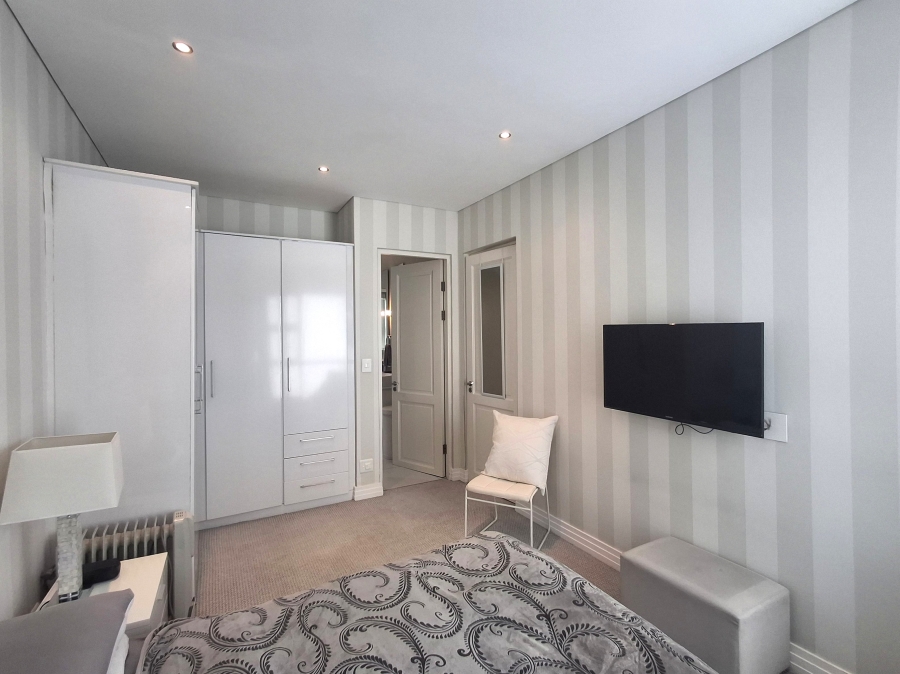 1 Bedroom Property for Sale in Dunkeld West Gauteng