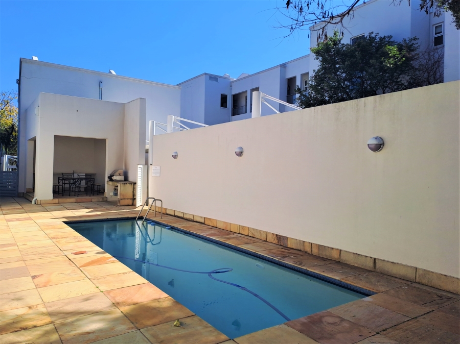 1 Bedroom Property for Sale in Dunkeld West Gauteng