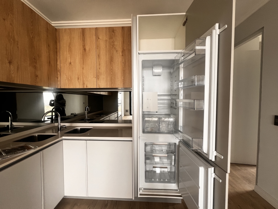 To Let 2 Bedroom Property for Rent in Waterfall Gauteng