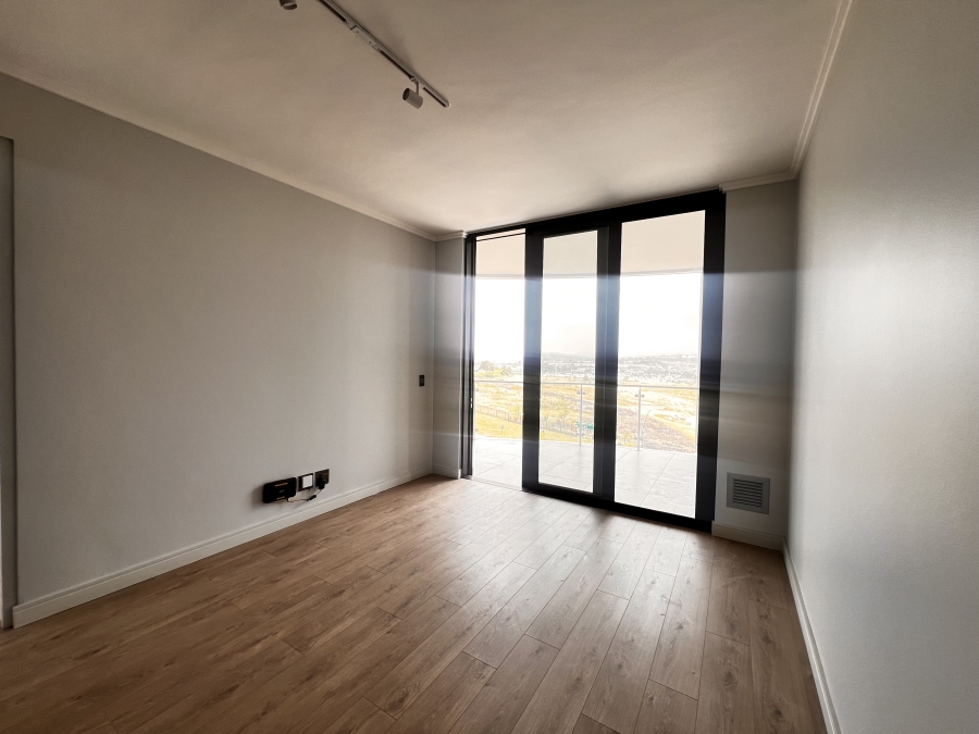 To Let 2 Bedroom Property for Rent in Waterfall Gauteng