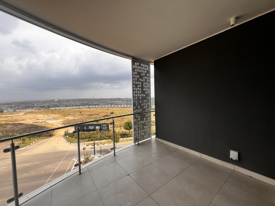 To Let 2 Bedroom Property for Rent in Waterfall Gauteng