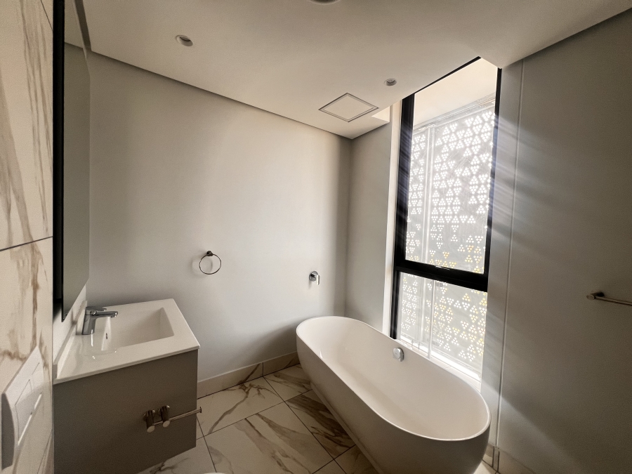 To Let 2 Bedroom Property for Rent in Waterfall Gauteng