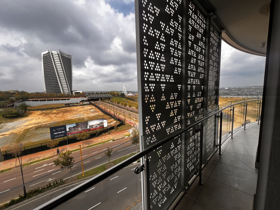 To Let 2 Bedroom Property for Rent in Waterfall Gauteng