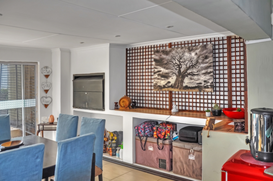 4 Bedroom Property for Sale in Primrose Hill Gauteng