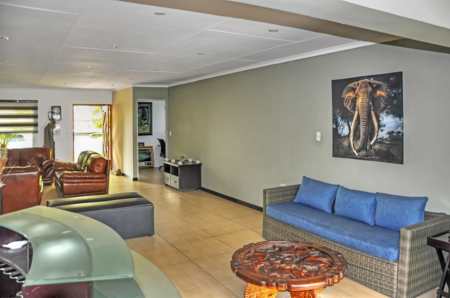 4 Bedroom Property for Sale in Primrose Hill Gauteng