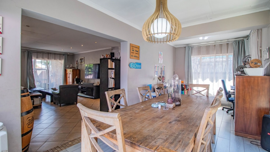 To Let 3 Bedroom Property for Rent in Terenure Gauteng