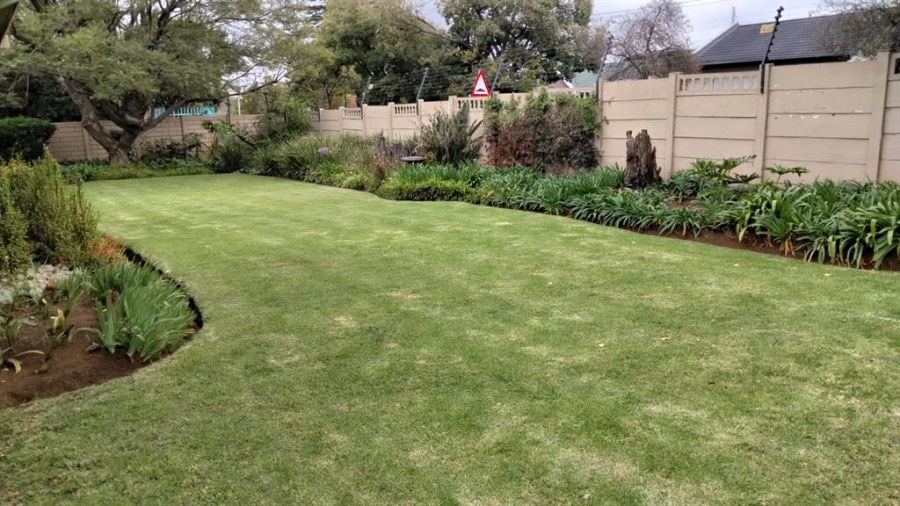 4 Bedroom Property for Sale in Greenhills Gauteng