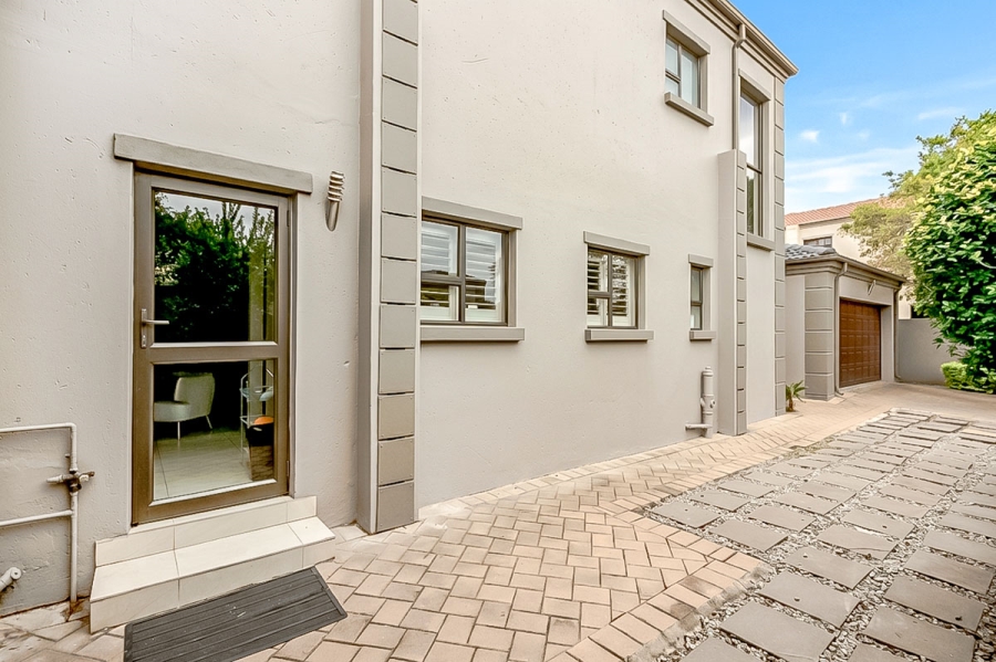 3 Bedroom Property for Sale in Willaway Gauteng