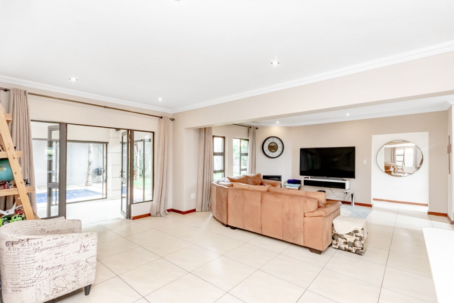 3 Bedroom Property for Sale in Willaway Gauteng