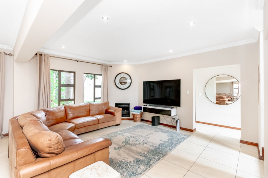 3 Bedroom Property for Sale in Willaway Gauteng