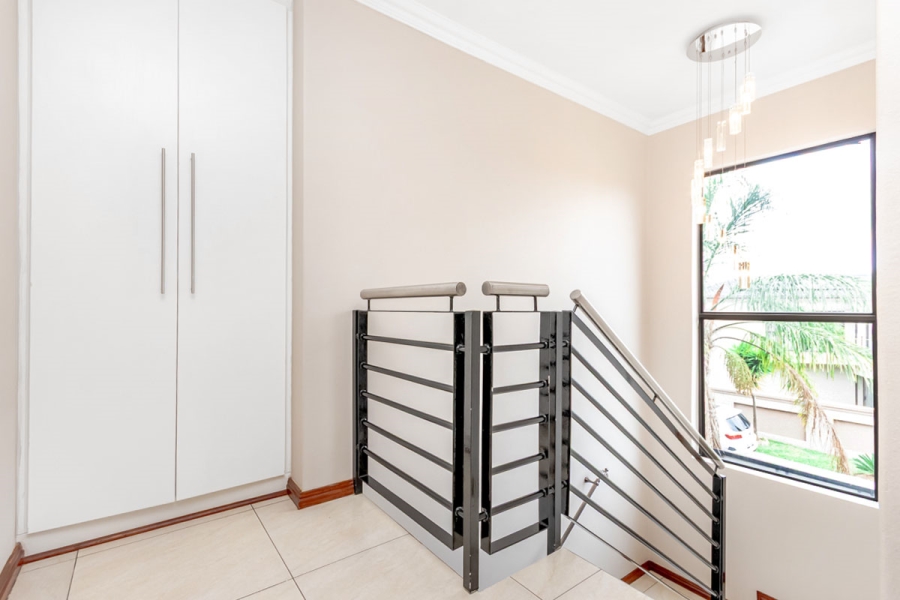 3 Bedroom Property for Sale in Willaway Gauteng