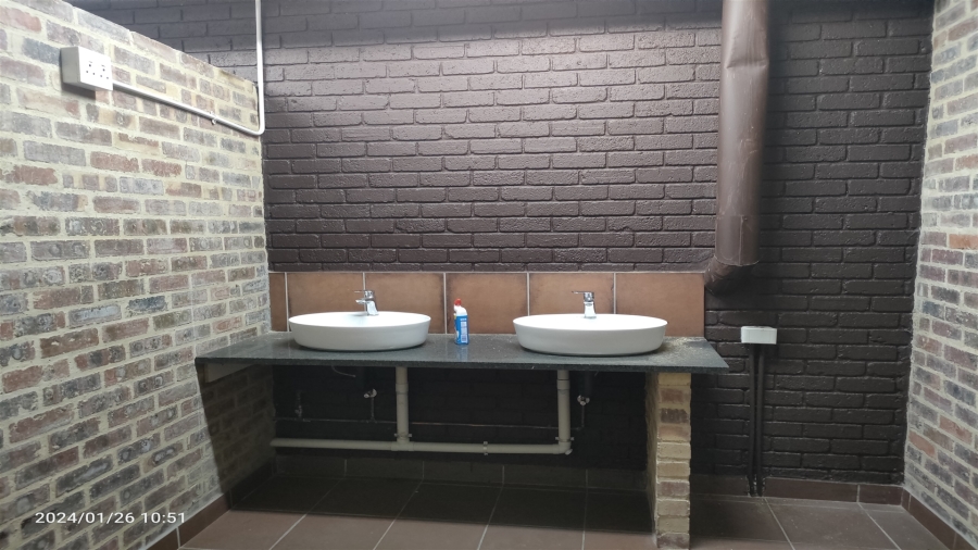 To Let Commercial Property for Rent in Kya Sands Gauteng