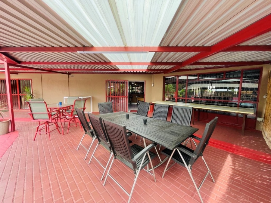 3 Bedroom Property for Sale in Brackenhurst Gauteng