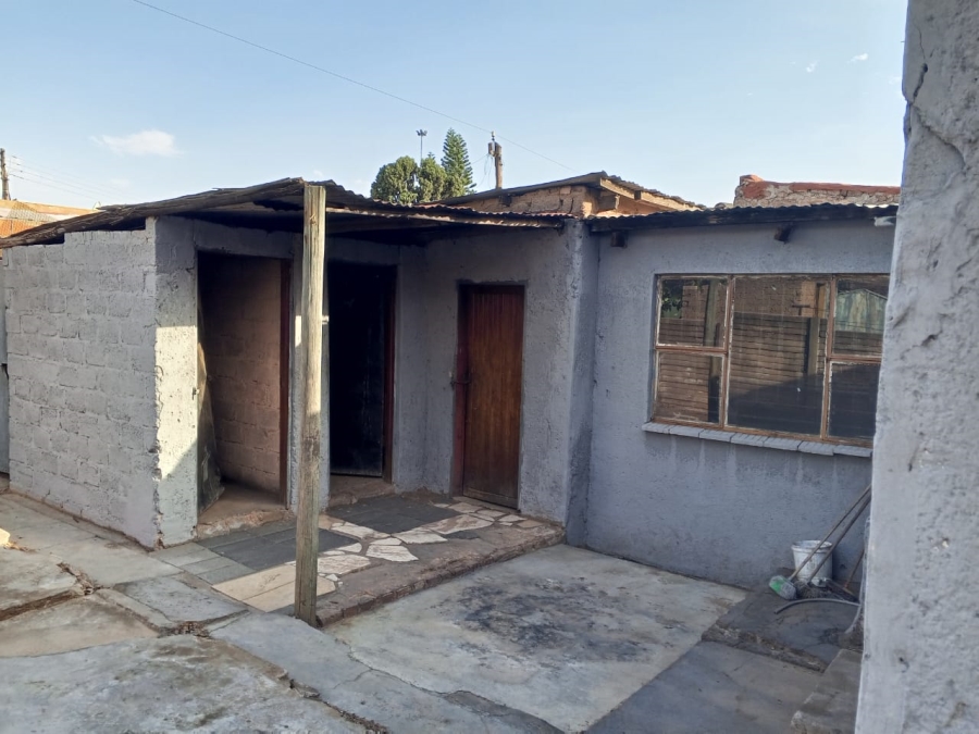 2 Bedroom Property for Sale in Soshanguve L Gauteng