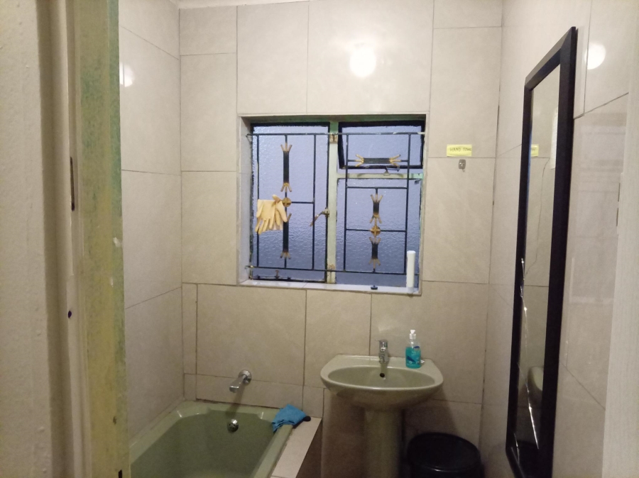 3 Bedroom Property for Sale in Tokoza Ext 2 Gauteng