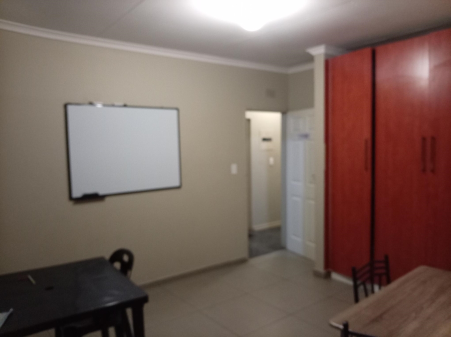 3 Bedroom Property for Sale in Tokoza Ext 2 Gauteng