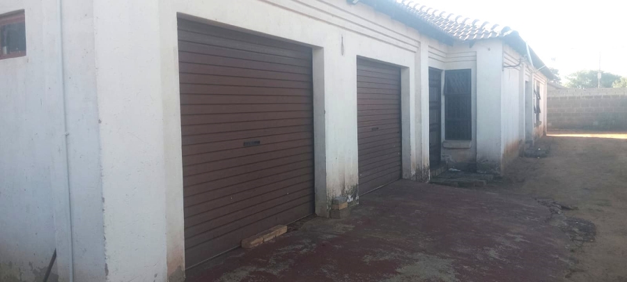 3 Bedroom Property for Sale in Roodekop Gauteng