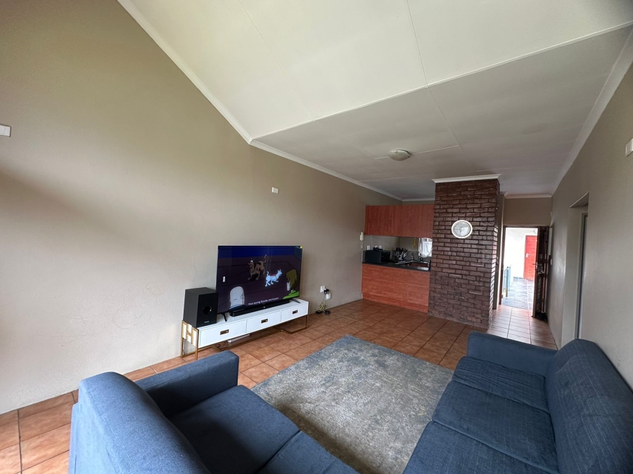 2 Bedroom Property for Sale in Carlswald Gauteng
