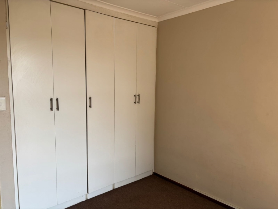 3 Bedroom Property for Sale in Lindhaven Gauteng