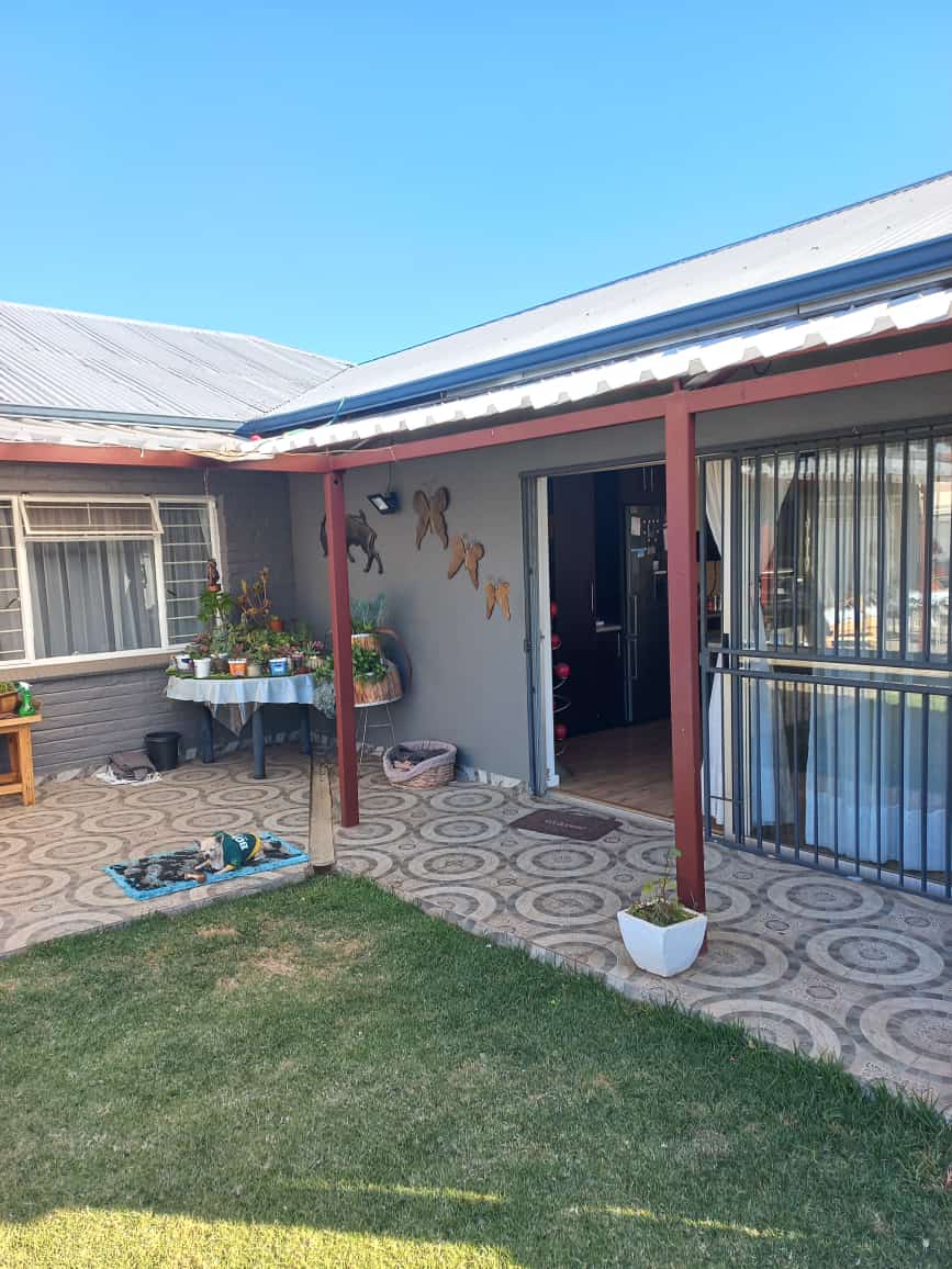 5 Bedroom Property for Sale in Krugersdorp North Gauteng