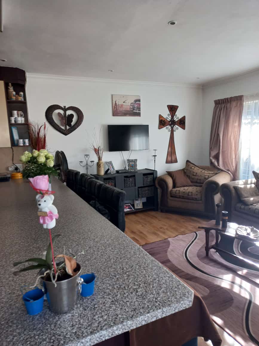 5 Bedroom Property for Sale in Krugersdorp North Gauteng