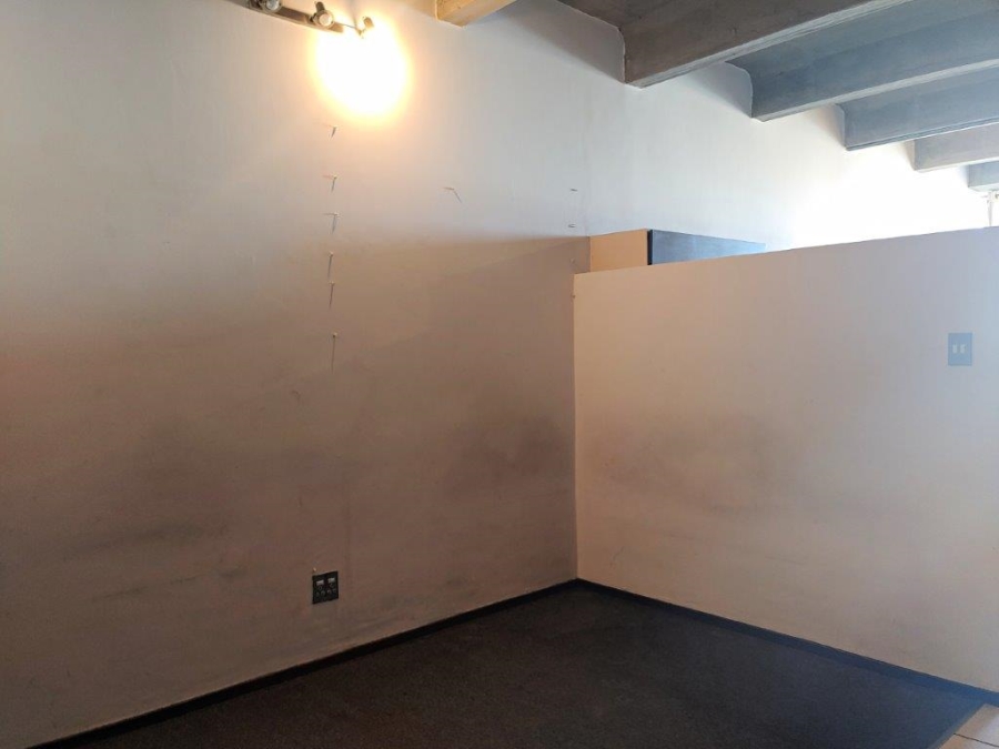 1 Bedroom Property for Sale in Braamfontein Gauteng