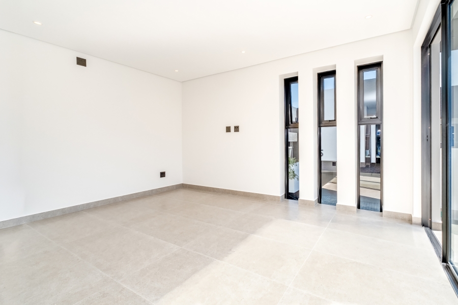 4 Bedroom Property for Sale in Bryanston East Gauteng