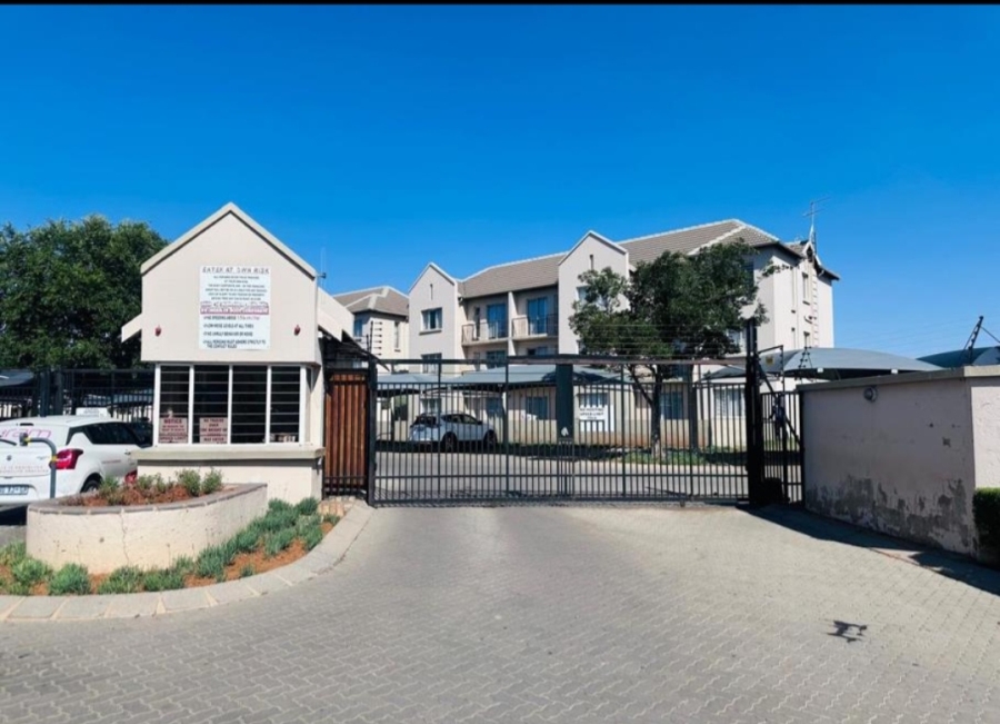 1 Bedroom Property for Sale in Alberton Central Gauteng