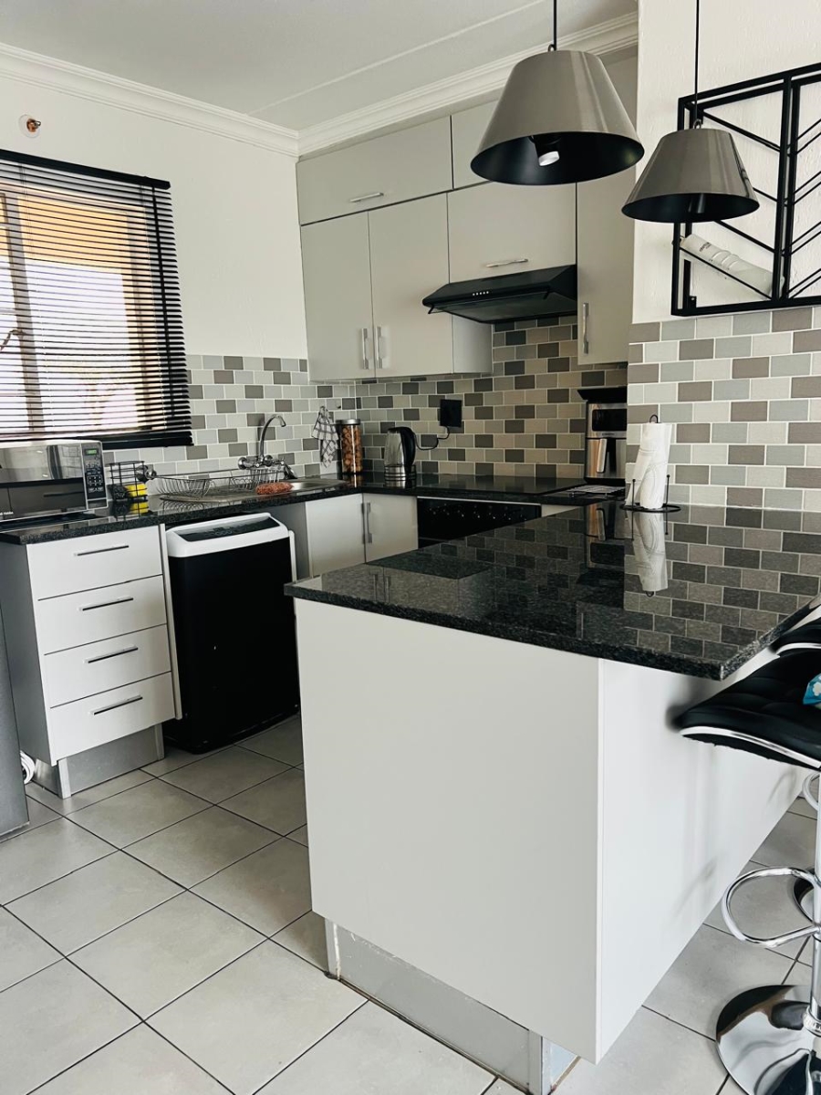 1 Bedroom Property for Sale in Alberton Central Gauteng