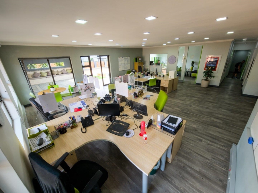 To Let Commercial Property for Rent in Meyersdal Gauteng