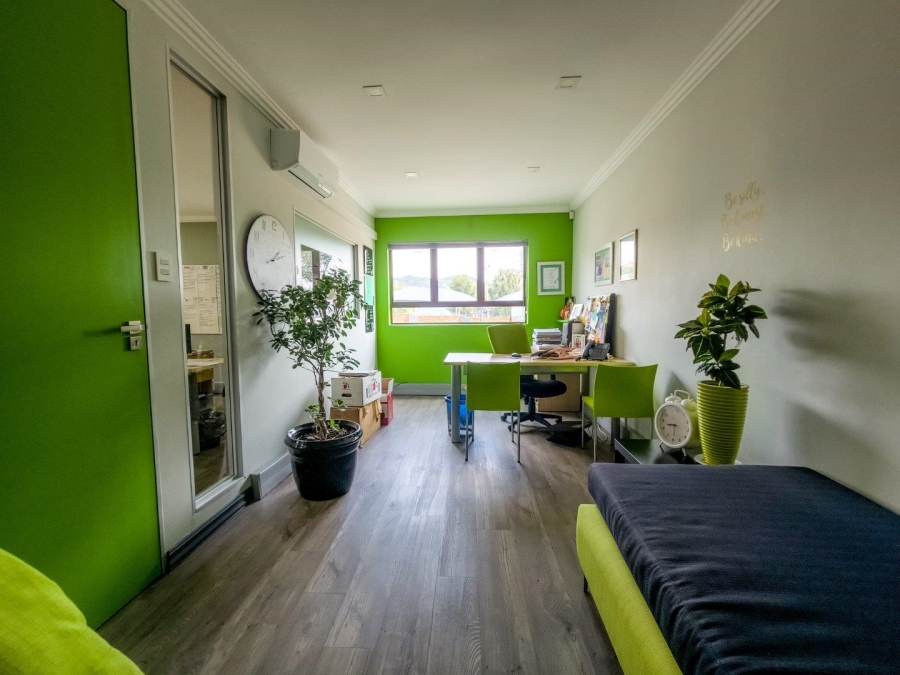 To Let Commercial Property for Rent in Meyersdal Gauteng