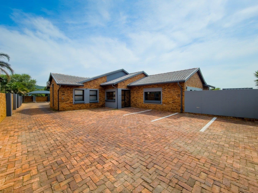 To Let Commercial Property for Rent in Meyersdal Gauteng