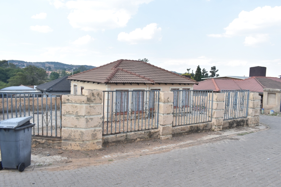 3 Bedroom Property for Sale in Pretoria West Gauteng