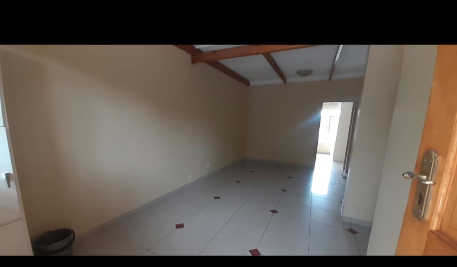 2 Bedroom Property for Sale in Erasmia Gauteng