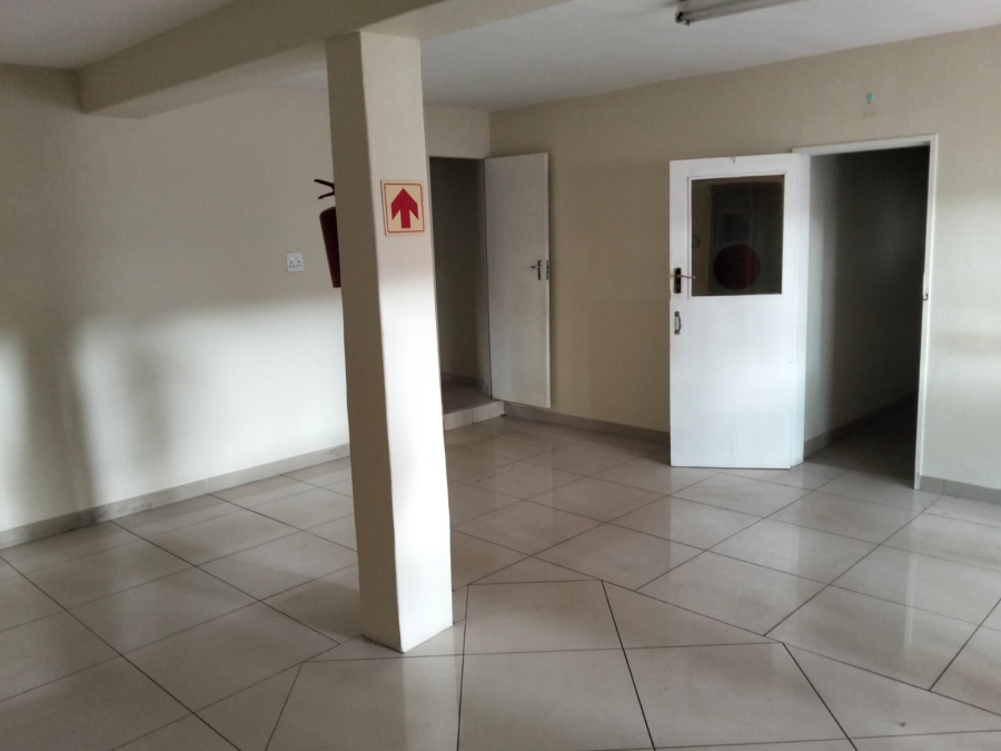 6 Bedroom Property for Sale in Laudium Gauteng