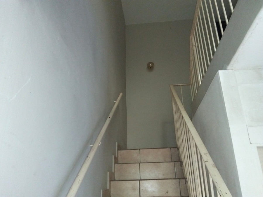 6 Bedroom Property for Sale in Laudium Gauteng