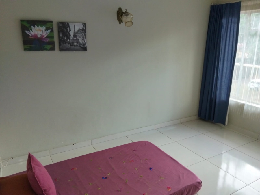 6 Bedroom Property for Sale in Laudium Gauteng