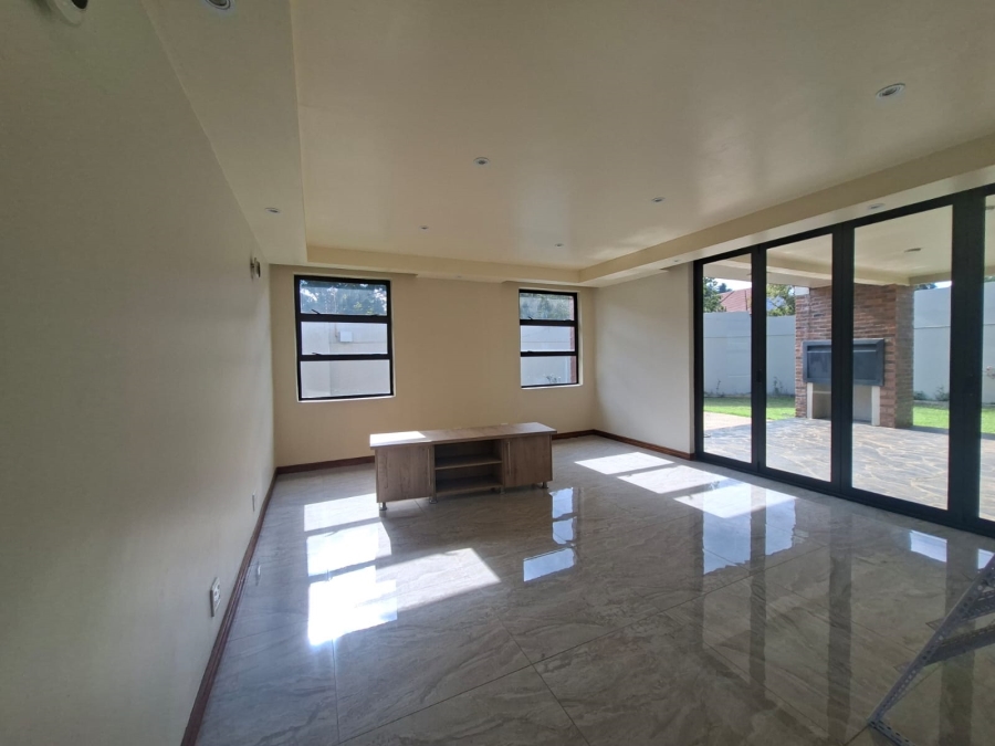 4 Bedroom Property for Sale in Bedfordview Gauteng