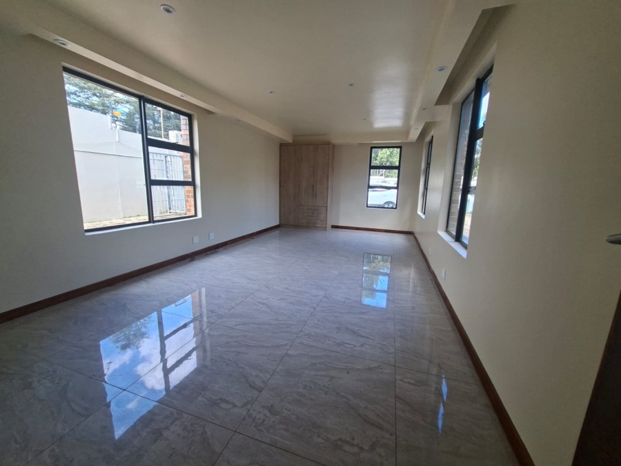 4 Bedroom Property for Sale in Bedfordview Gauteng