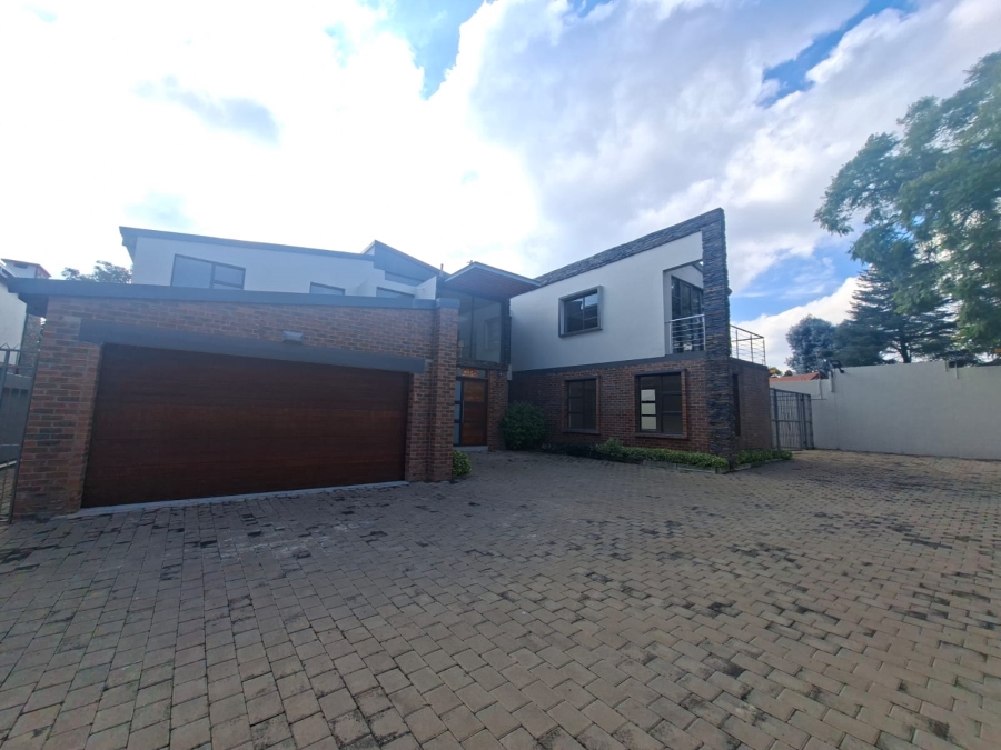 4 Bedroom Property for Sale in Bedfordview Gauteng