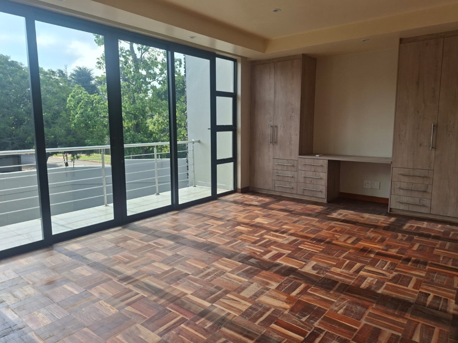 4 Bedroom Property for Sale in Bedfordview Gauteng