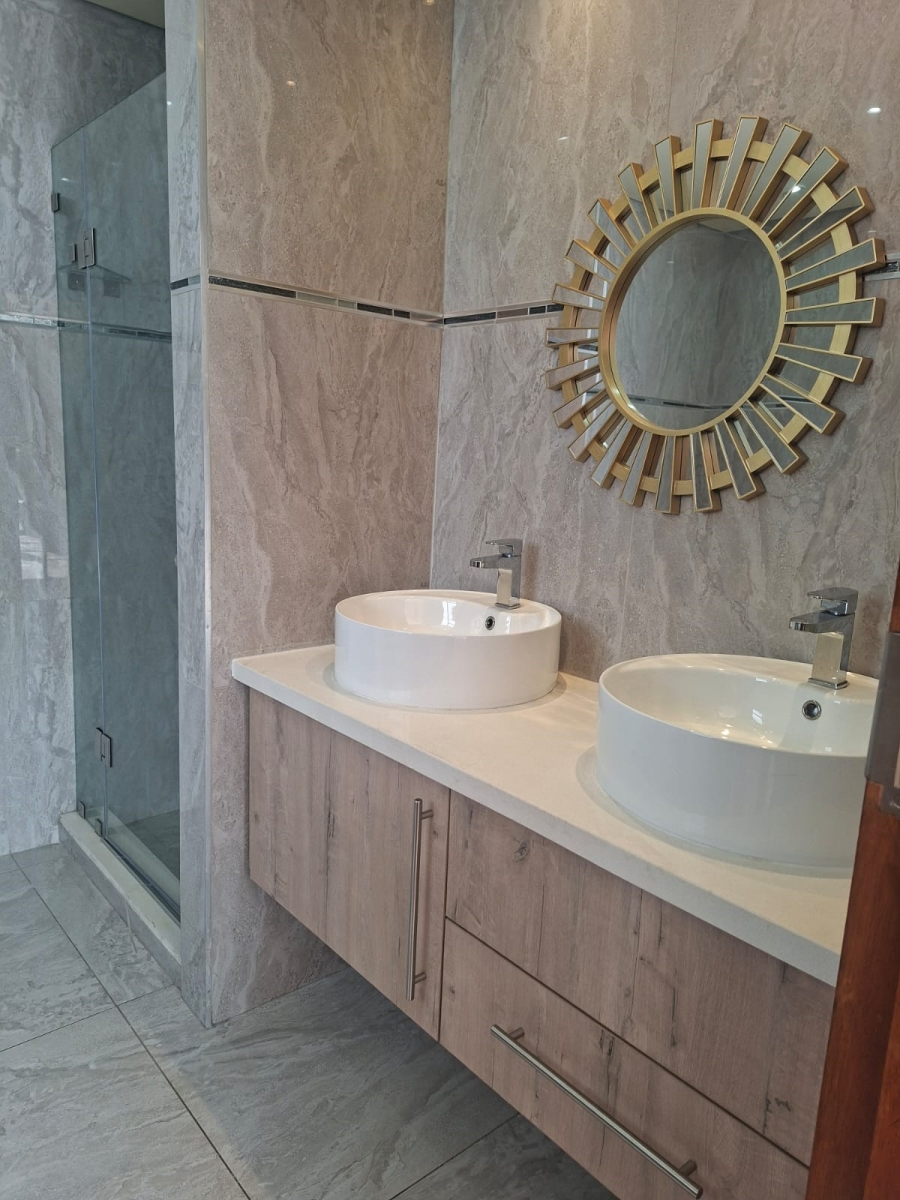 4 Bedroom Property for Sale in Bedfordview Gauteng