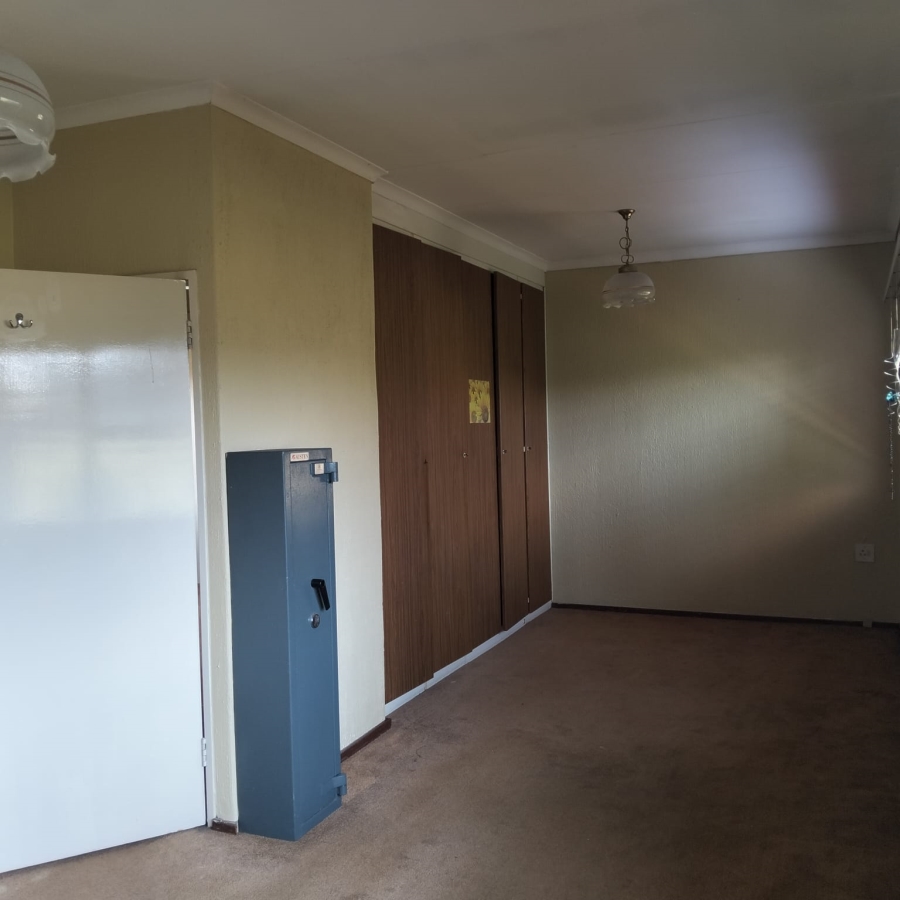 2 Bedroom Property for Sale in Birchleigh Gauteng