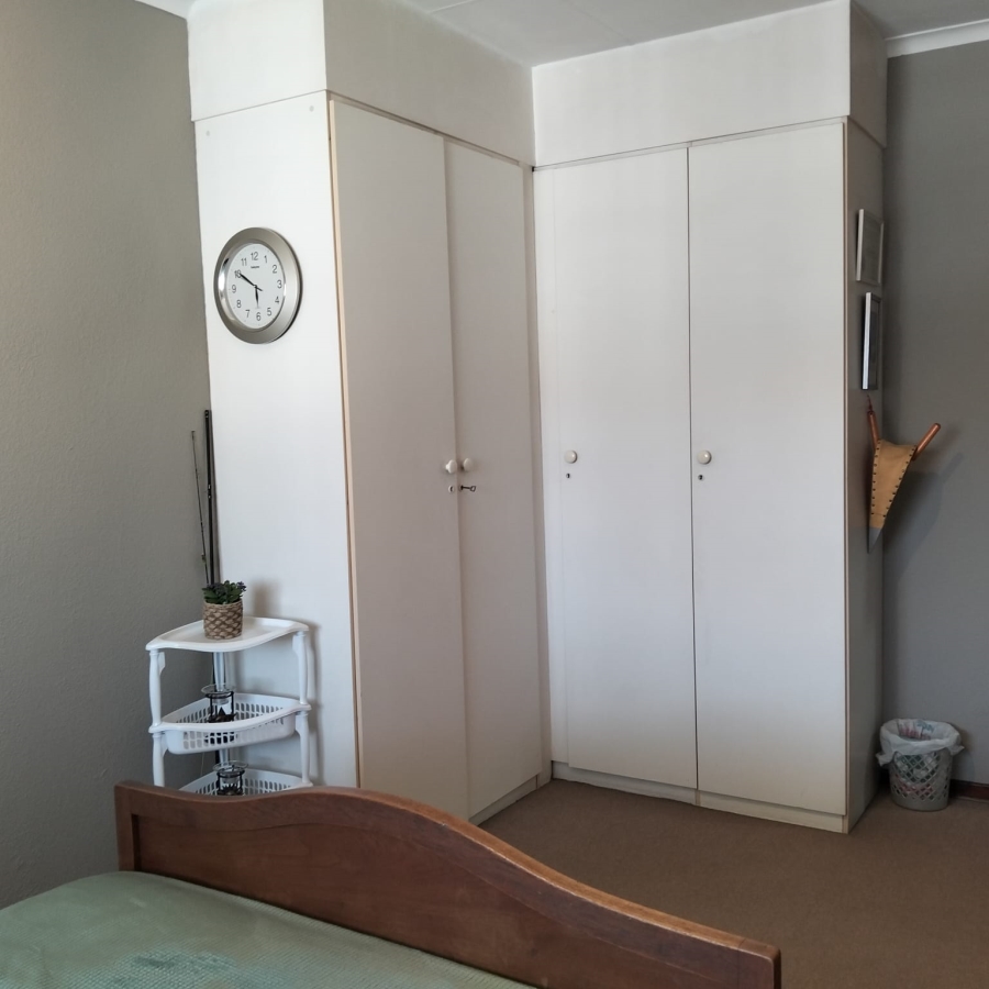 2 Bedroom Property for Sale in Birchleigh Gauteng