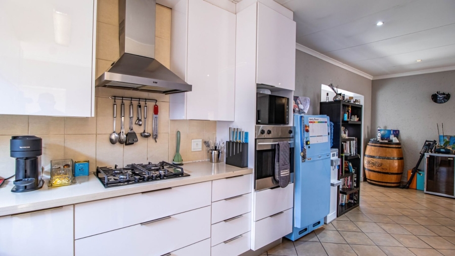 3 Bedroom Property for Sale in Terenure Gauteng