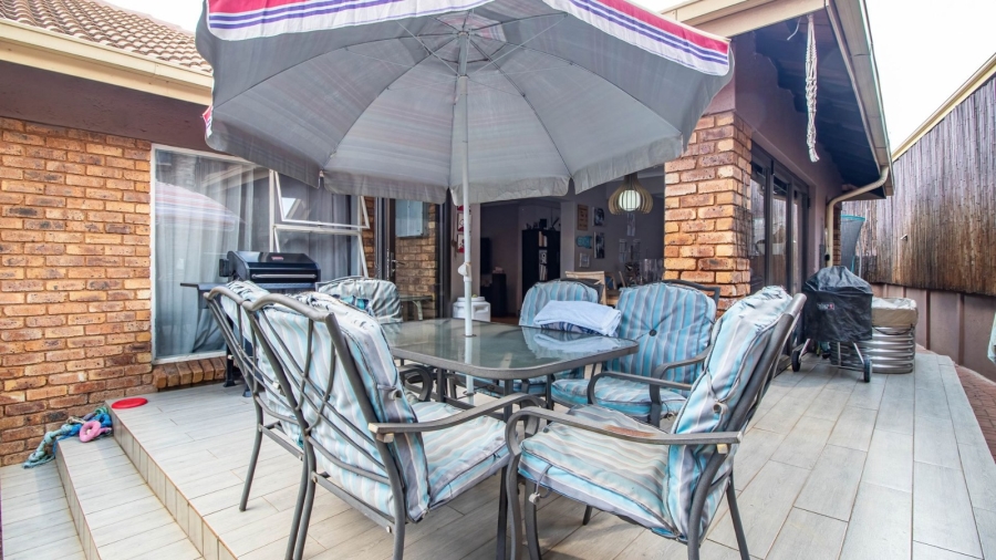 3 Bedroom Property for Sale in Terenure Gauteng
