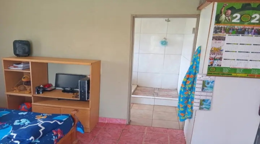 5 Bedroom Property for Sale in Helderstrome AH Gauteng