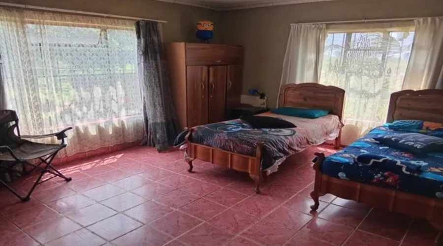 5 Bedroom Property for Sale in Helderstrome AH Gauteng