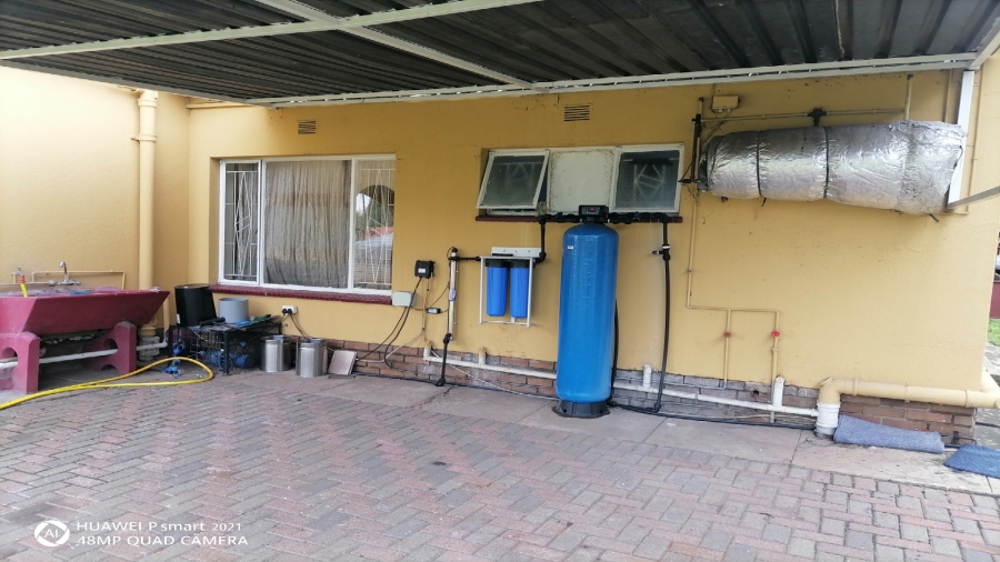 8 Bedroom Property for Sale in Bedworth Park Gauteng