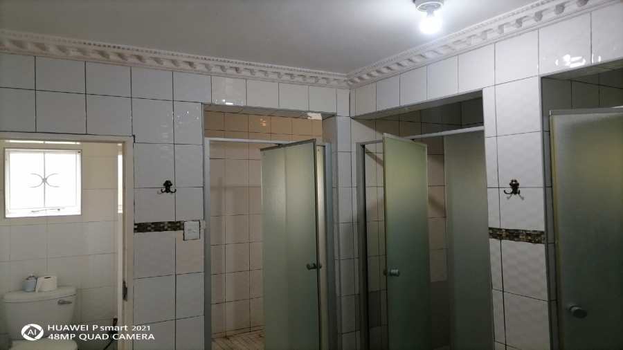 8 Bedroom Property for Sale in Bedworth Park Gauteng